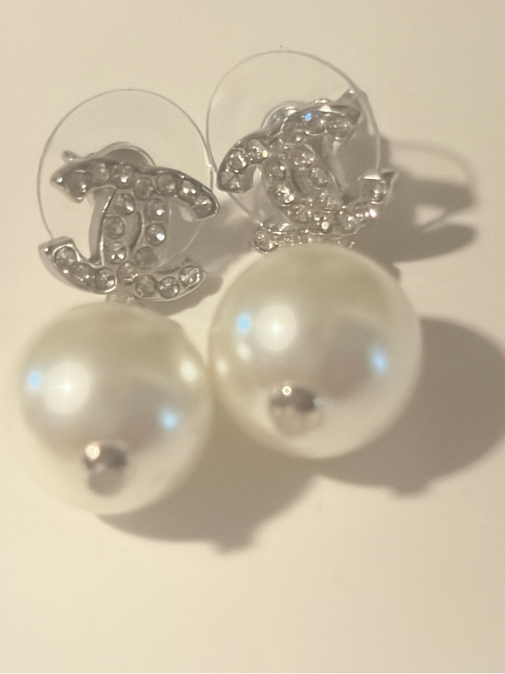 🐚 CC drop Earrings 🪩 - Picture 3 of 6